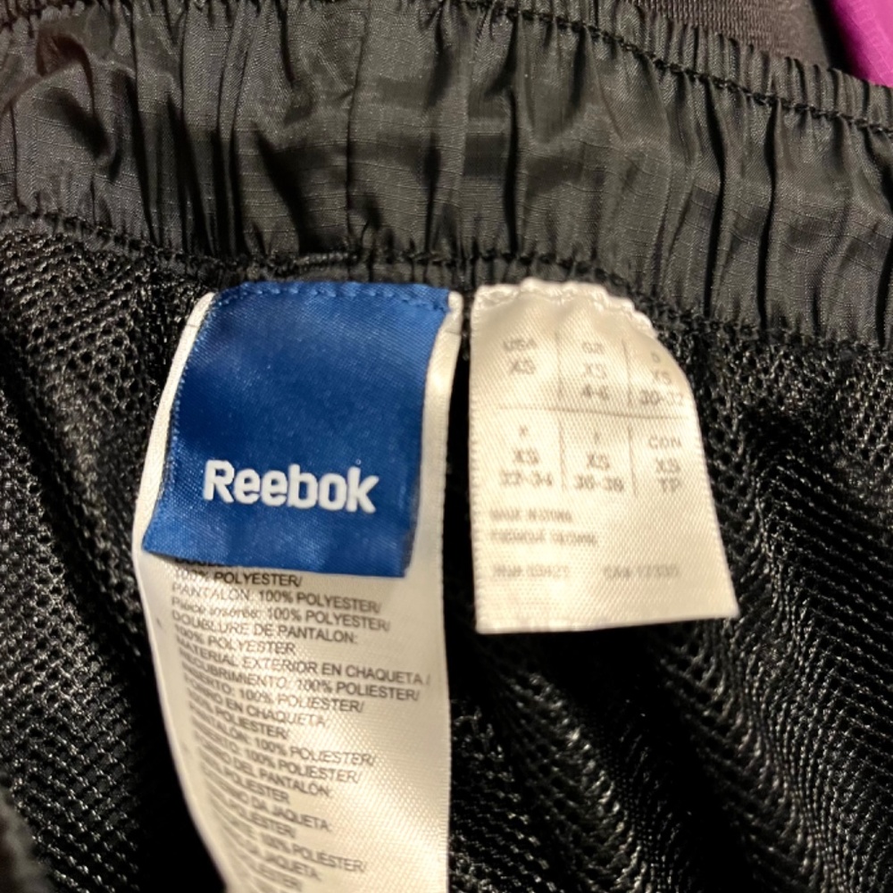 2pc Reebok Windbreaker Set - Picture 5 of 6
